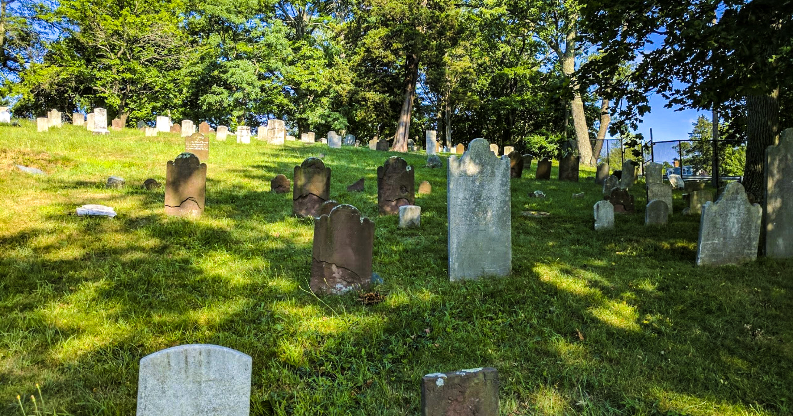 Old Burying Hill Cemetery, Huntington, New York - Burial Records